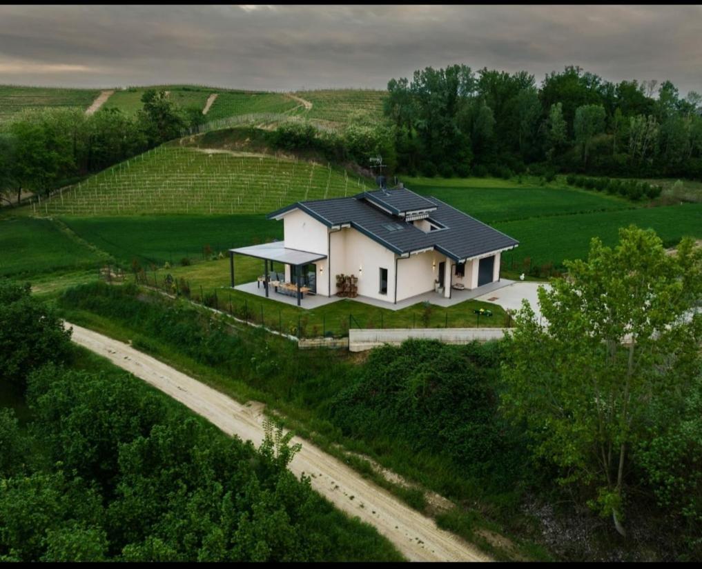 Maison Du Mathilda Santo Stefano Roero Esterno foto
